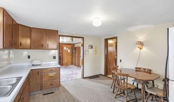 300 Halderman St, Amanda, OH 43102