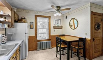 161 Ocean Ave, Cranston, RI 02905