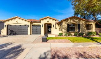 940 W MACAW Dr, Chandler, AZ 85286