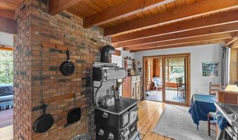 3705 N Cambridge Rd, Cambridge, VT 05464