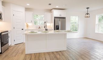421 Anderson Dr, Alice, TX 78332