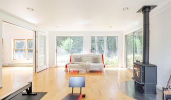 30-40 Fawn Ln, Accord, NY 12404