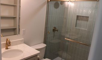 8617 E Chris St, Bel Aire, KS 67226