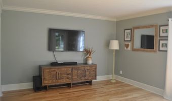 2722 Gingertree Dr, Ashtabula, OH 44004