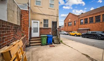 901 W BARRE St, Baltimore, MD 21230