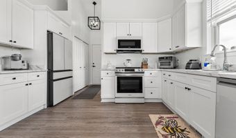 3850 Diuble Rd, Ann Arbor, MI 48103