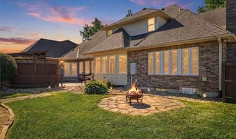 15586 Cedar Ln, Basehor, KS 66007