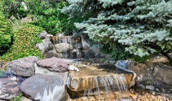 4433 S DEVONSHIRE Dr E, Bountiful, UT 84010