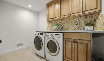 18 Emmons Canyon Ct, Alamo, CA 94507