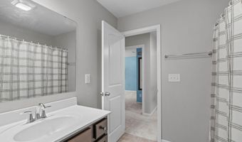605 Metro Sta, Apex, NC 27502
