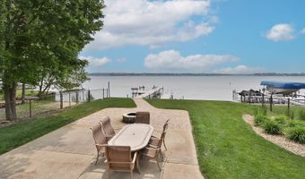 38383 N Drexel Blvd, Antioch, IL 60002