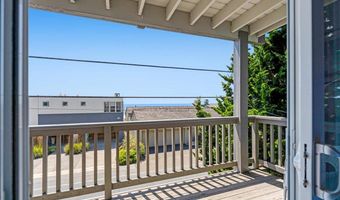 617 Beach Dr, Aptos, CA 95003