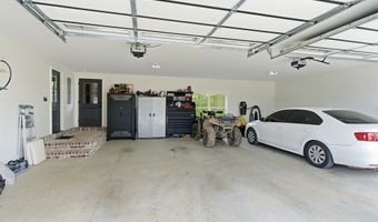 1332 Shoal Creek Trl NE, Arab, AL 35016