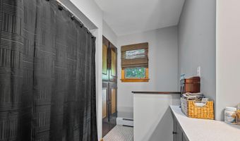 12 Coolidge St, Berlin, NH 03570