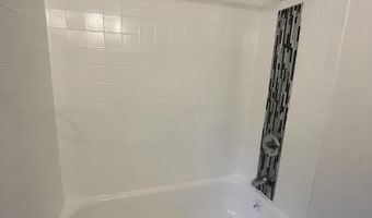 9 Saint Joseph'S Ter 2A, Albany, NY 12210