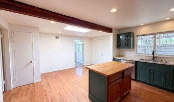 700 Dakota St SE, Albuquerque, NM 87108