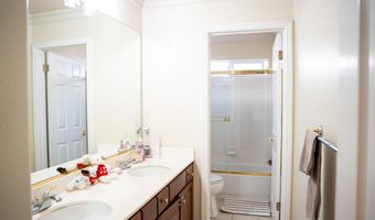 5230 E Henderson Ct, Antioch, CA 94531