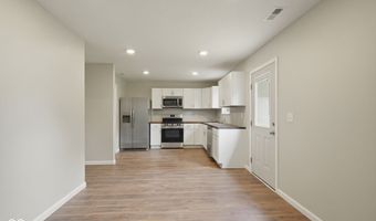 230 North St, Austin, IN 47102