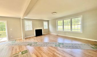 1 Blaisdell Ct, Raymond, NH 03077