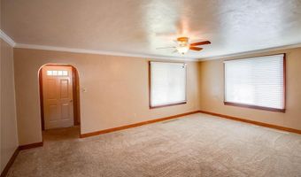 3616 Coronado Dr, Alton, IL 62002