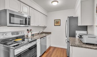 22 Dailey St G, Attleboro, MA 02703