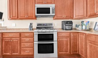 31 Bourque Rd, Cumberland, RI 02864