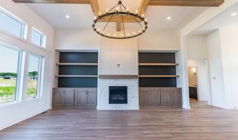 2217 Golfview Dr, Auburn, IN 46706