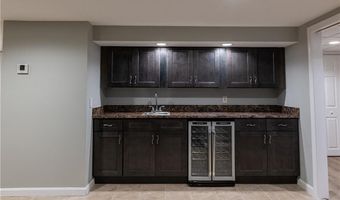 5 Colony Dr, Johnston, RI 02919