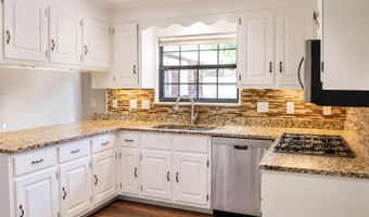 814 Cedar Springs Rd, Athens, TN 37303