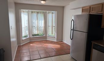 1335 VIOLET St, Atlantic Beach, FL 32233