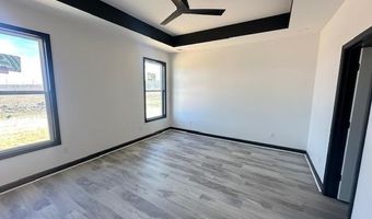 1064 Duke Dr, Bauxite, AR 72011