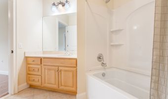 332 Still Water Cir 332, Brookfield, CT 06804