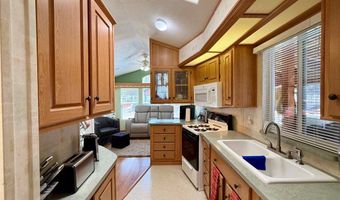 30 A St, Cascade, ID 83611