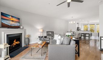 10900 HOLYSTONE Ln 503, Berlin, MD 21811