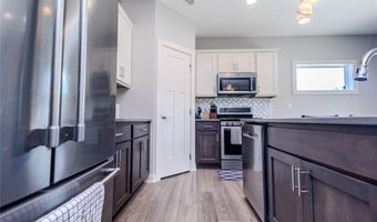 1105 Hunter Ct, Adel, IA 50003