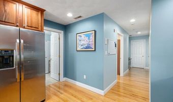 10 Cunningham Ln 204, Billerica, MA 01821