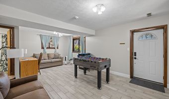 673 KILLMON Rd, Basye, VA 22810