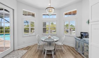 949 ALLEGRO Ln, Apollo Beach, FL 33572