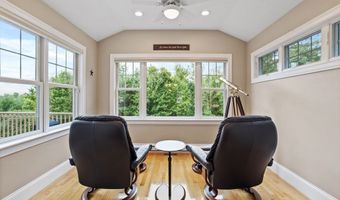 57 Sunset Ridge Ln 57, Bolton, MA 01740