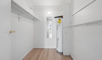 7401 WESTLAKE Ter 1210, Bethesda, MD 20817