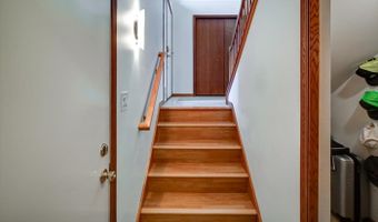 5205 Aspen Way, Madison, WI 53718
