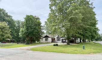 600 E Pearl St, Aurora, MO 65605
