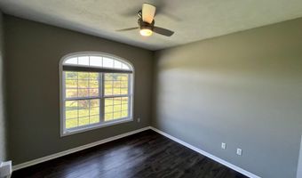 8866 Cascade Rd SE, Ada, MI 49301