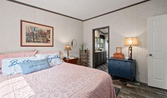 85 Lakewood Dr, Belmont, NH 03220
