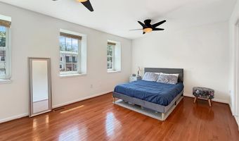 1045 COPPERSTONE Ct, Rockville, MD 20852