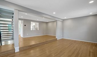 6063 HYDRANGEA Dr, Alexandria, VA 22310