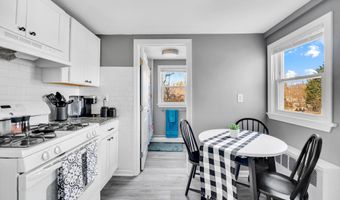 31 Monroe St 4, Branford, CT 06405