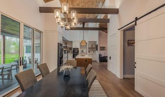 917 McDonald Dr, Amsterdam, NY 12070