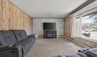 119 N Main St, Alburtis, PA 18011