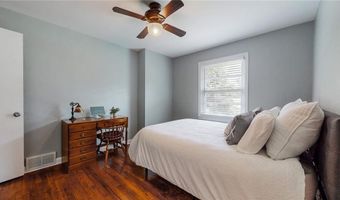 2461 Woodridge Dr, Decatur, GA 30033